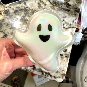 Neon Ghost Wallflower